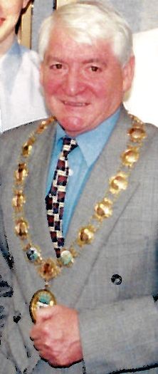 Photo:Provost Joe Thomas, Councillor for Addiewell ward in the 1990s