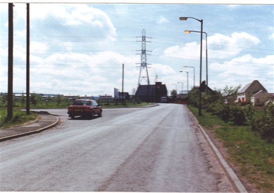 Photo:Same view of Livingstone Street, 1990