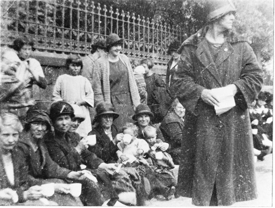 Photo:Ma Moore at the 1926 West Calder protest